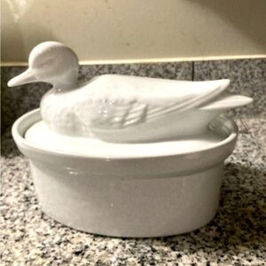 Vintage White Ceramic Porcelain Duck